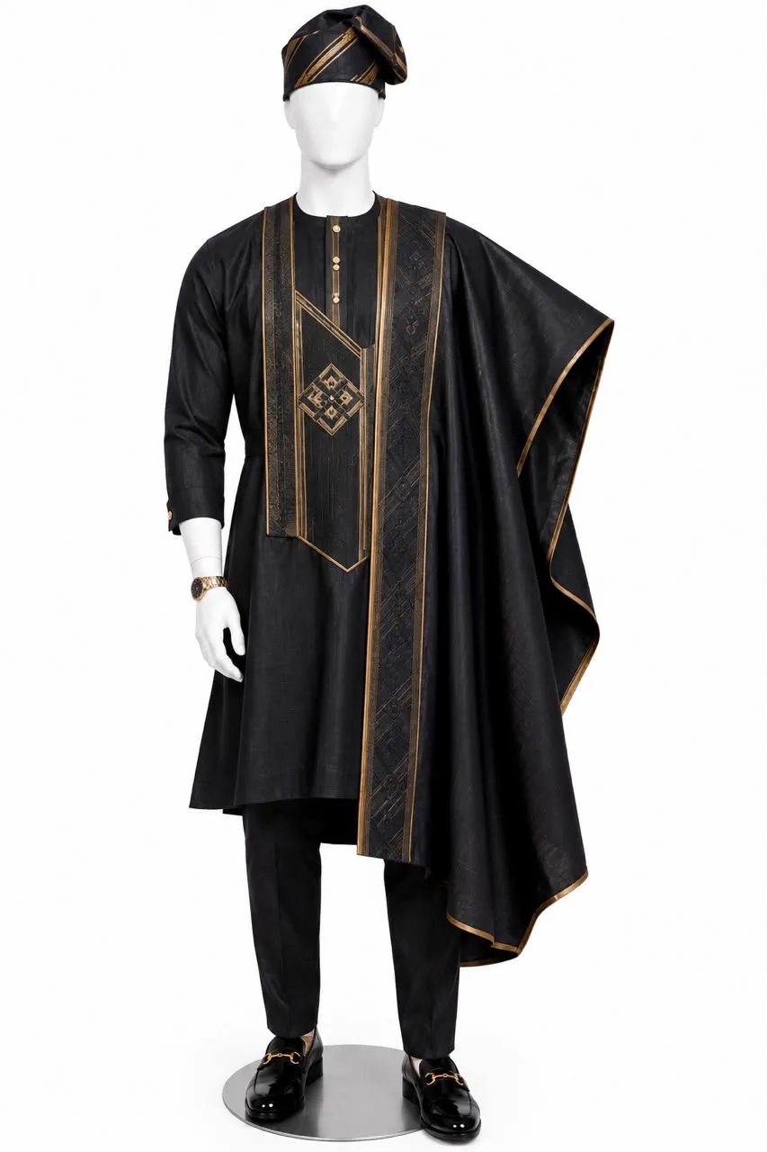 Agbada in black and gold